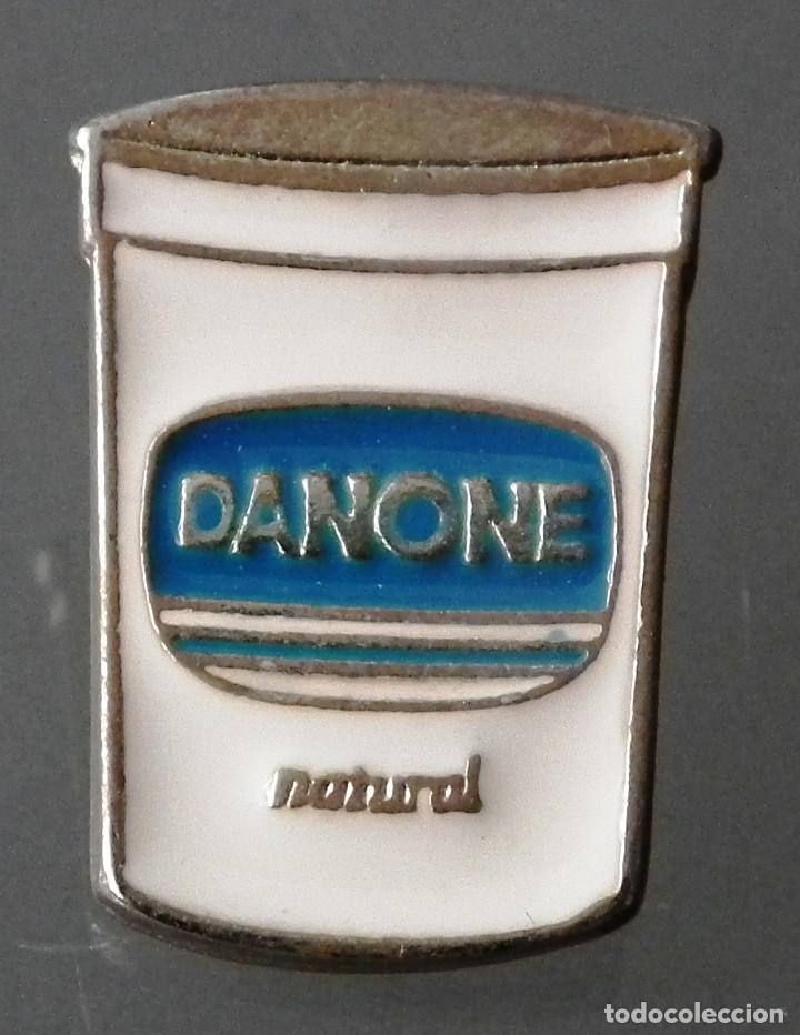 Pins de colecci&oacute;n: PIN DE DANONE - YOGURT NATURAL