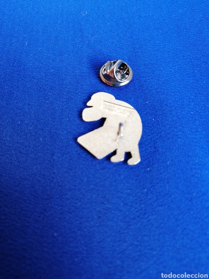 Pins de colecci&oacute;n: MARISCAL C&Iacute;RCULO DE LECTORES PIN - Foto 2