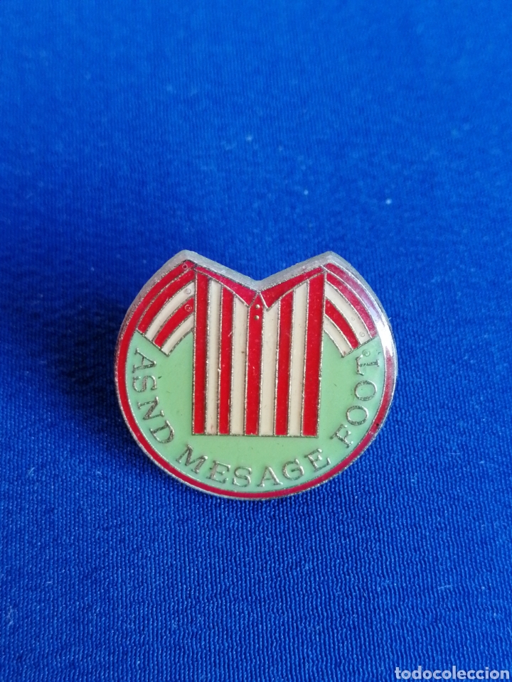 Pins de colecci&oacute;n: ASND MESAGE FOOT PIN