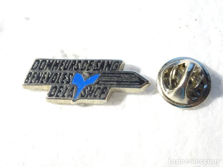 Pins e Spille di collezione: PIN DE TRENES FERROCARRILES. FRANCIA SNCF DONANTES DE SANGRE