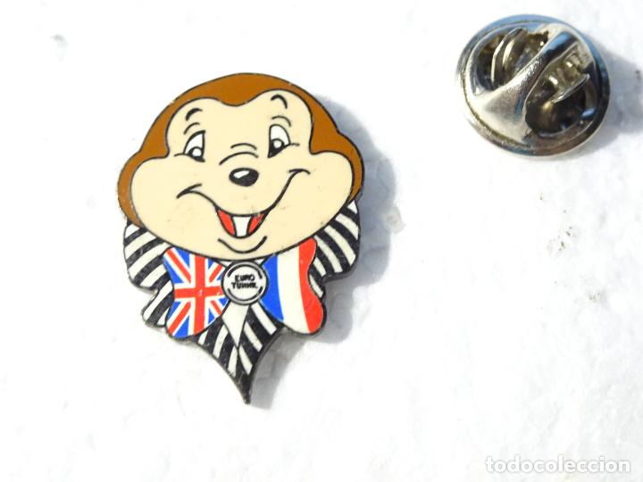 Pins e Spille di collezione: PIN DE TRENES FERROCARRILES. FRANCIA GRAN BRETA&Ntilde;A. EUROT&Uacute;NEL EURO TUNNEL. MASCOTA