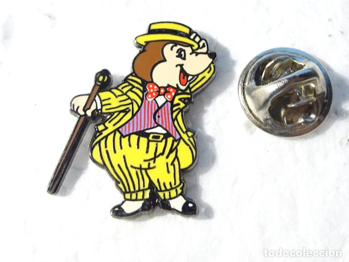 Collection pins: PIN DE TRENES FERROCARRILES. FRANCIA GRAN BRETA&Ntilde;A. EUROT&Uacute;NEL EURO TUNNEL. MASCOTA