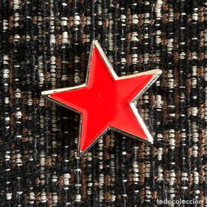 Pins de colecci&oacute;n: PIN MET&Aacute;LICO ESMALTADO ESTRELLA ROJA