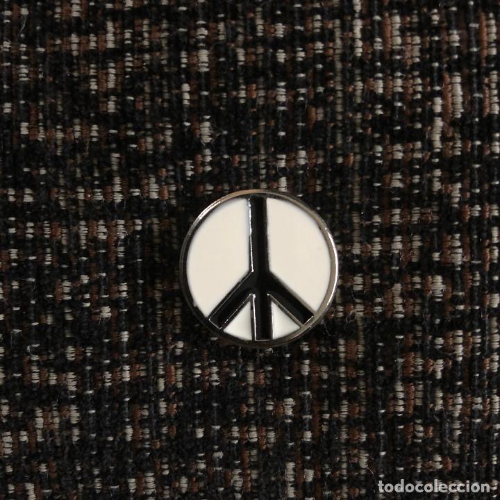 Pins de colecci&oacute;n: PIN MET&Aacute;LICO ESMALTADO SIMBOLO PAZ HIPPIE HIPPY PEACE LOVE