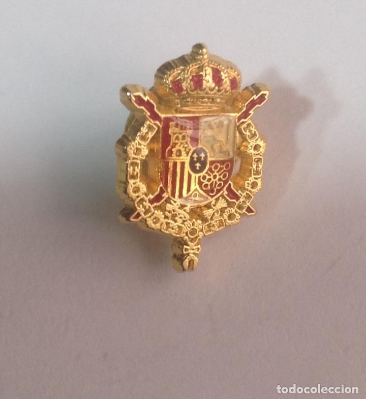 Pins de colecci&oacute;n: ESCUDO FELIPE VI - Foto 5