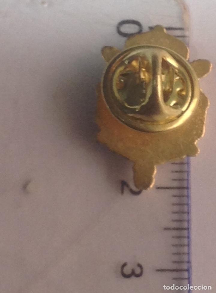 Pins de colecci&oacute;n: ESCUDO FELIPE VI - Foto 4