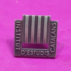 Pins de colección: PIN DE INSTITUT D'ESTUDIS CATALANS. Lote 314796483