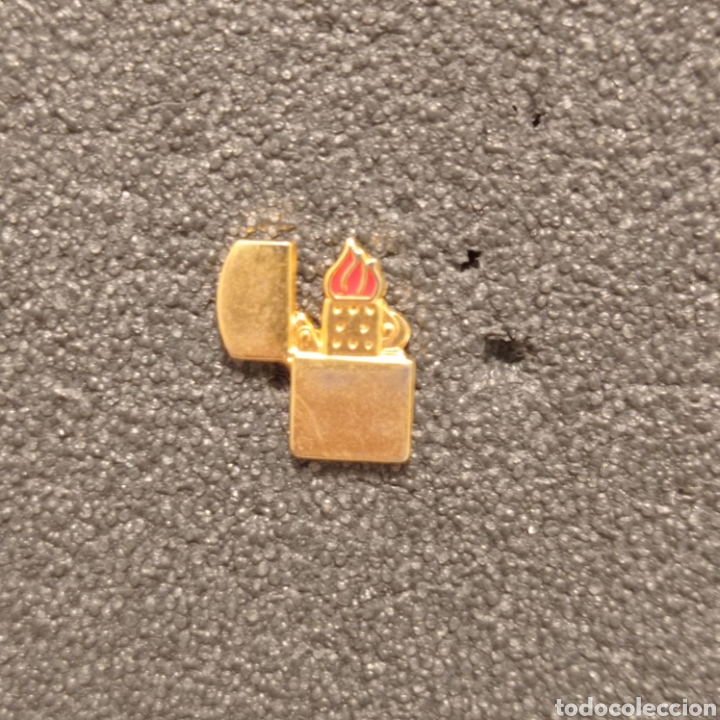 Pins de colecci&oacute;n: Pin 657 ZIPPO
