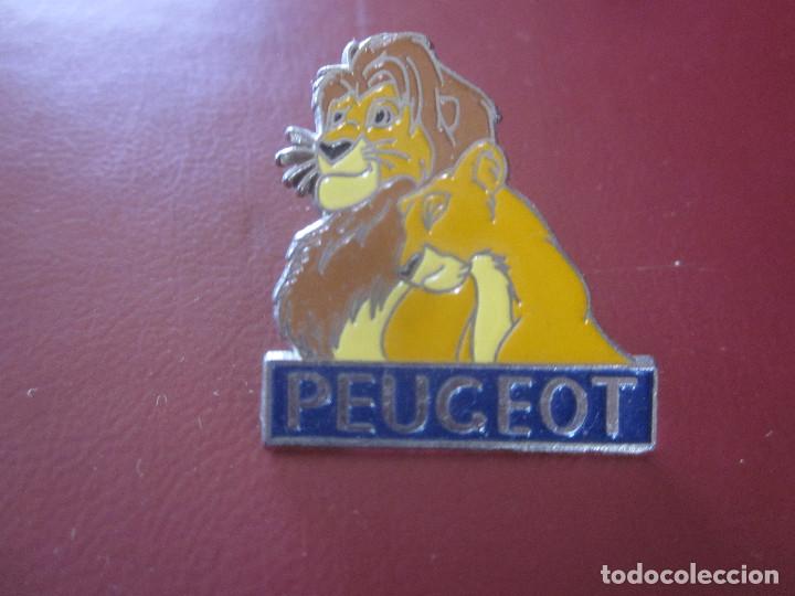 Pins de colecci&oacute;n: PIN PEUGOT REY LE&Oacute;N - Foto 1