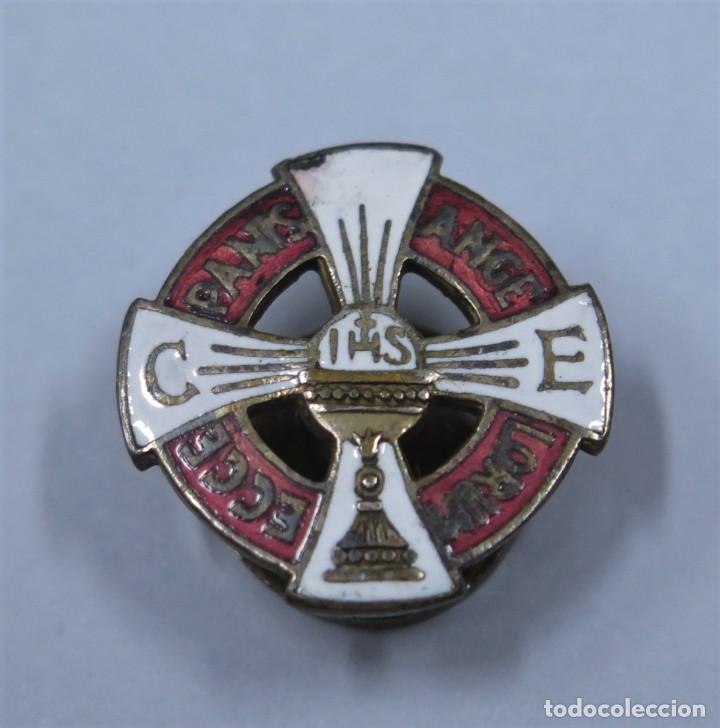 Pin's de collection: PIN O INSIGNIA. ECCE PANIS ANGELORUM. PLATA ESMALTADA