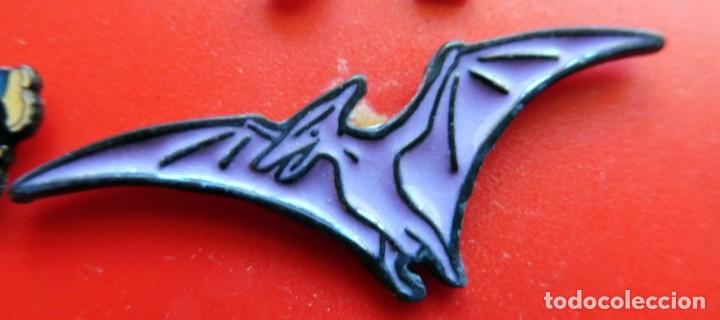 Sammlung von Pins: PINS - PIN - VARIS