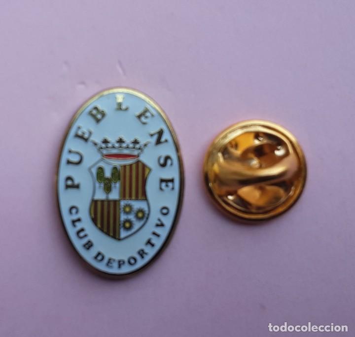 Pins de colecci&oacute;n: PIN FUTBOL ESMALTE - ESCUDO DEL C.D. PUEBLENSE - PUEBLA DE CASTRO - HUESCA