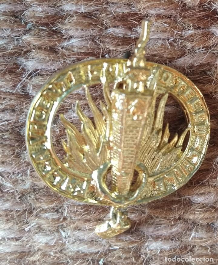 Pins de colecci&oacute;n: PIN FALLA VICENTE SANCHO TELLO, CHILE - ALFILER