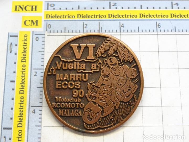 Pins e Spille di collezione: INSIGNIA BROCHE DE COCHES MOTOS. MOTEROS VI VUELTA A MARRUECOS 1990 MALAGA ECOMOTO
