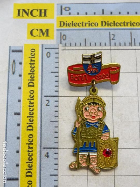 Pins de colecci&oacute;n: INSIGNIA BROCHE DE CARNAVALES. ROSENMONTAGSZUG. CARNAVAL ALEMANIA. CENTURI&Oacute;N ROMANO ROMA