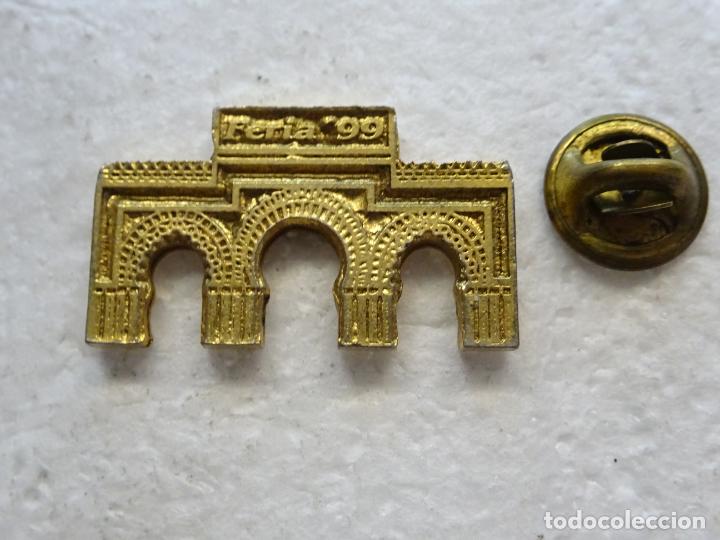 Pins de colecci&oacute;n: PIN DE TURISMO. PORTADA FERIA 99 1999. M&Aacute;LAGA? SEVILLA?