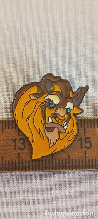 Pins de colecci&oacute;n: PIN REY LEON