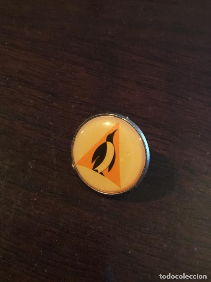 Pins de colecci&oacute;n: Pin ping&uuml;ino - Foto 1