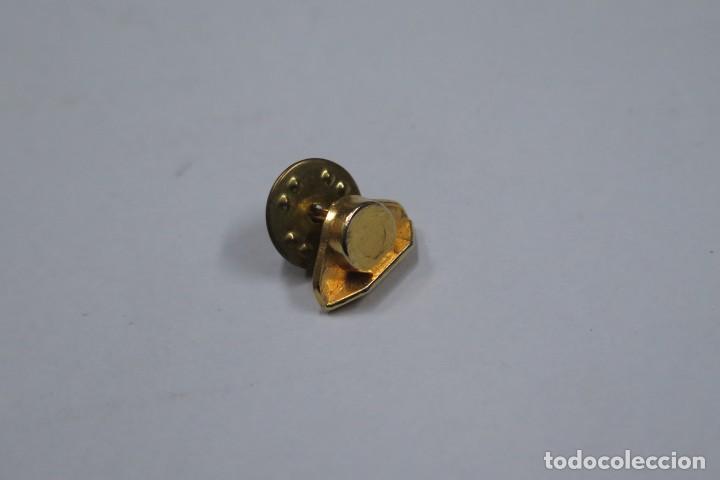 Pins de colecci&oacute;n: PIN. TRICORNIO - Foto 1