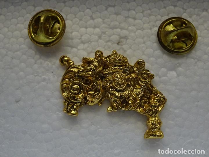 Sammlung von Pins: PIN DOBLE. LLAMADOR DE TRONO DE SEMANA SANTA HERMANDADES SEVILLA PASO CRISTO EL MUSEO
