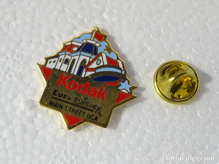Collection pins: PIN DE DIBUJOS ANIMADOS. PARQUE ATRACCIONES EURO DISNEY. EURODISNEY. MAIN STREET USA. KODAK