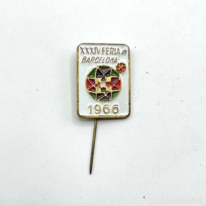 Sammlung von Pins: Insignia antigua de aguja - XXXIV FERIA DE BARCELONA 1966
