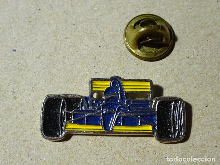 Collection pins: PIN DE COCHES MOTOS. COCHE TIPO F1 FORMULA 1. AZUL N&ordm; 24 MINARDI