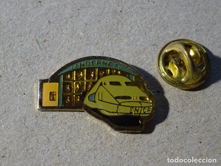 Pins de cole&ccedil;&atilde;o: PIN DE TRENES FERROCARRILES. FRANCIA. TREN ESTACI&Oacute;N LANDERNEAU