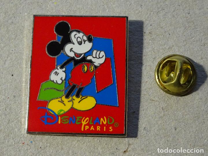 Collection pins: PIN DE DIBUJOS ANIMADOS PARQUE DE ATRACCIONES. DISNEYLAND PARIS. MICKEY MOUSE