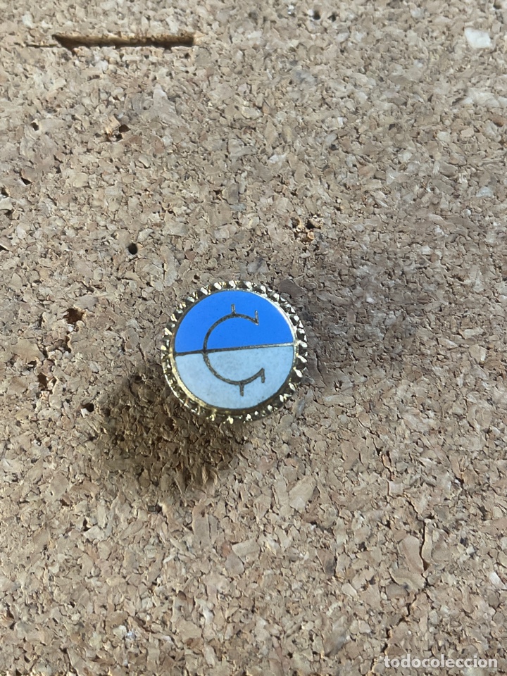 Pins de colecci&oacute;n: Pin de solapa - Foto 1