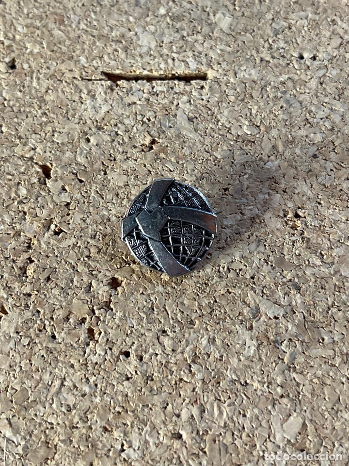 Pin's de collection: Insignia de alfiler a identificar