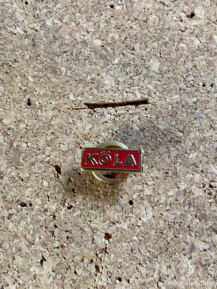 Sammlung von Pins: Insignia de solapa k&ouml;la