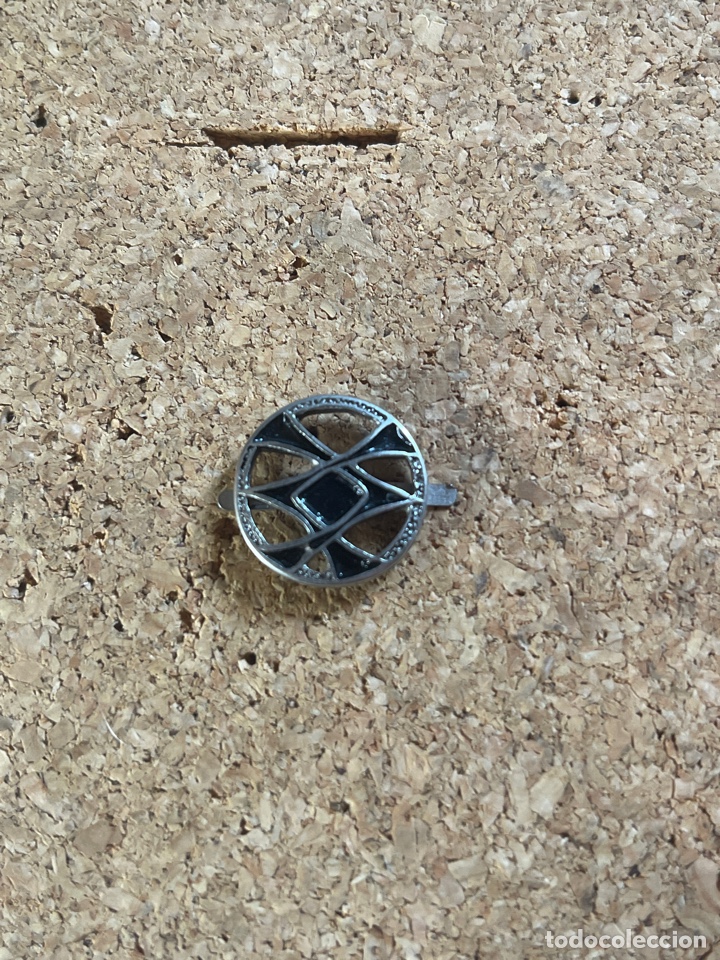 Pins e Spille di collezione: Insignia de solapa