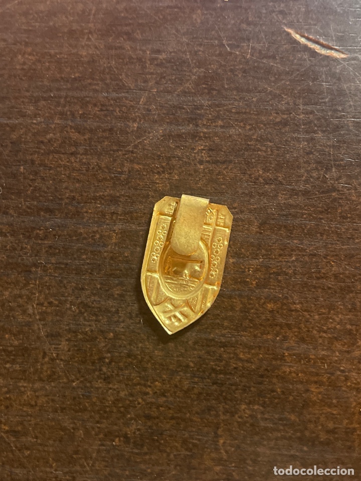 Pins de colecci&oacute;n: Insignia a identificar - Foto 2