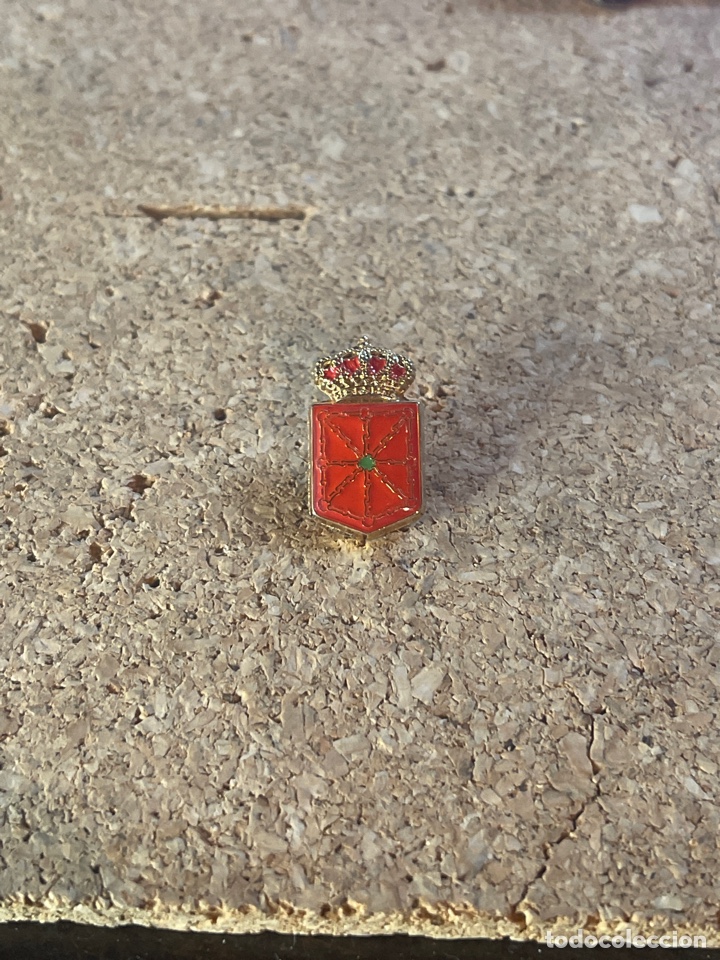 Pins de colecci&oacute;n: Pin Escudo de Navarra - Foto 1