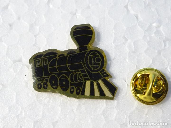 Pins de colecci&oacute;n: PIN DE TRENES FERROCARRILES. ANTIGUA LOCOMOTORA VAPOR