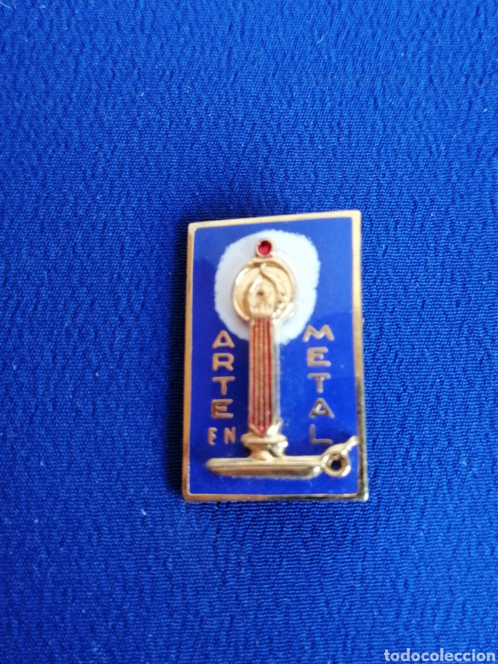 Pin's de collection: ARTE EN METAL INSIGNA DE ALFILER