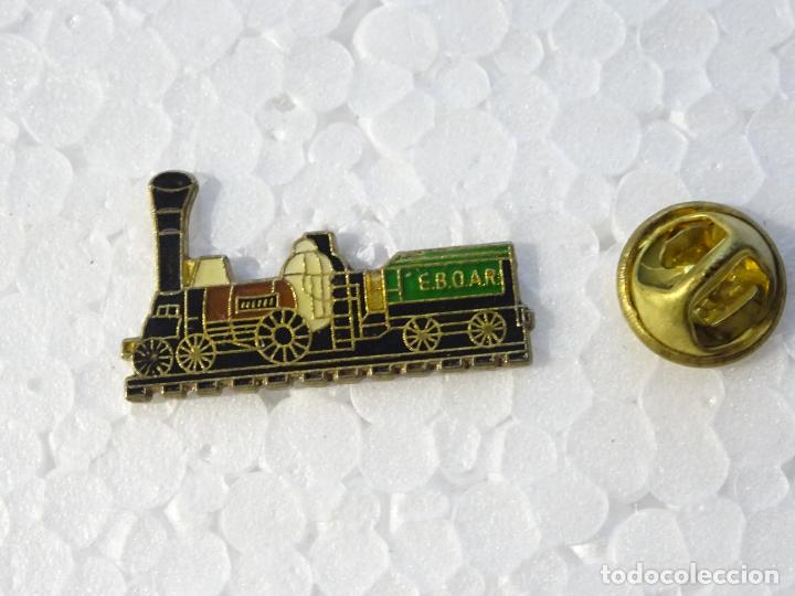 Pin's de collection: PIN DE TRENES FERROCARRILES. LOCOMOTORA VAPOR EBOAR