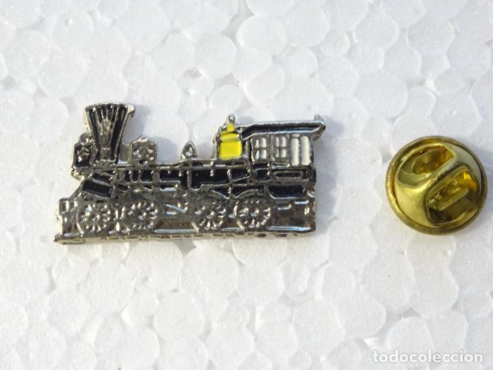 Pin's de collection: PIN DE TRENES FERROCARRILES. LOCOMOTORA VAPOR