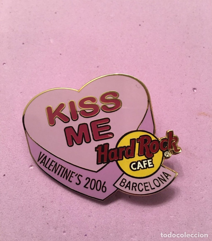 Sammlung von Pins: Hard Rock Cafe Barcelona - Pin Valentine's Day 2006