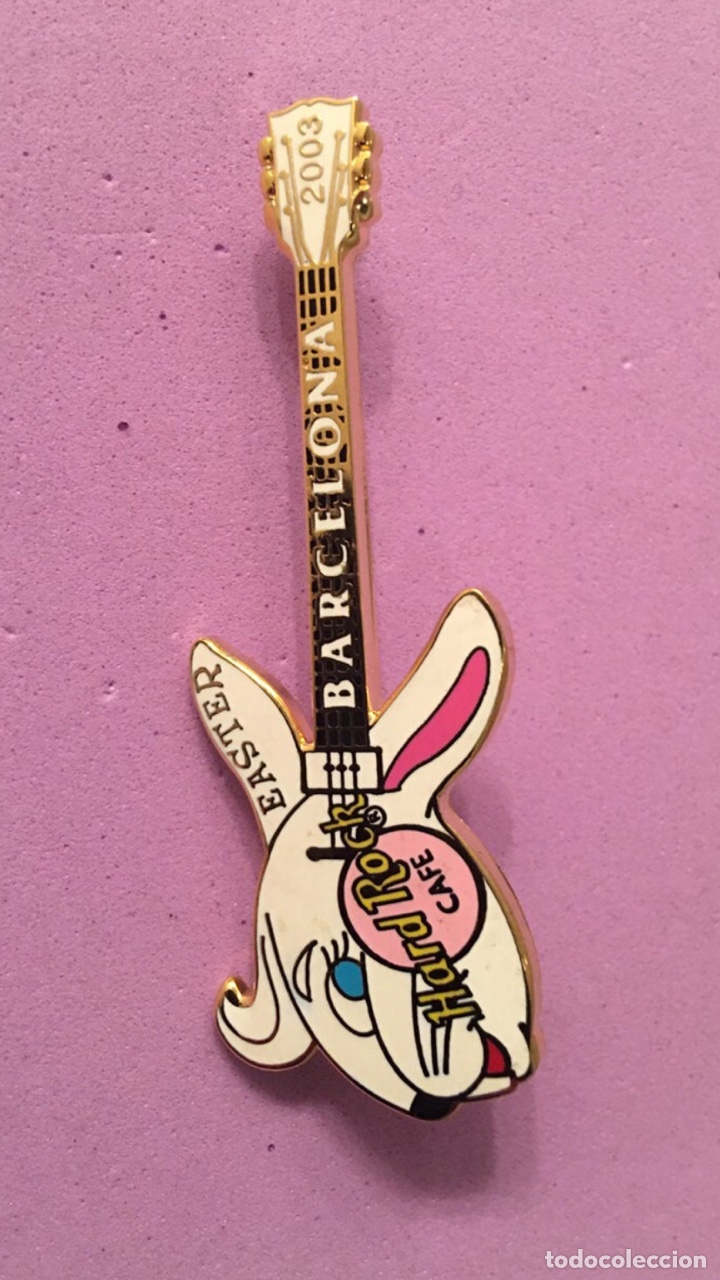 Sammlung von Pins: Hard Rock Cafe Barcelona - Pin Easter 2003