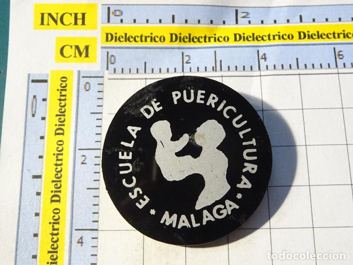 Pins de cole&ccedil;&atilde;o: BROCHE COLEGIOS UNIVERSIDADES. ESCUELA DE PUERICULTURA M&Aacute;LAGA