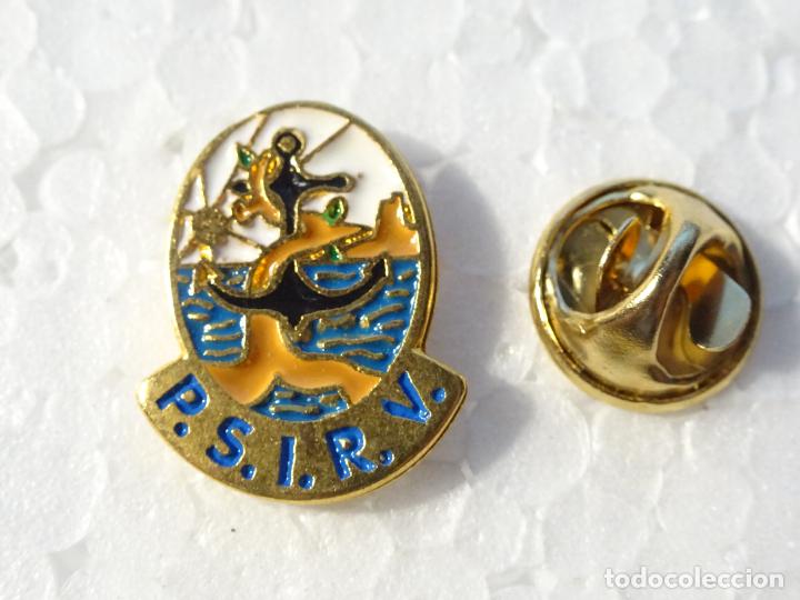 Sammlung von Pins: PIN POL&Iacute;TICO SINDICAL. PSIRV. PARTIDO INDEPENDIENTE DE RINC&Oacute;N DE LA VICTORIA, M&Aacute;LAGA