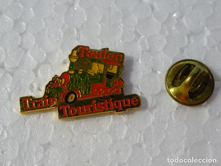Collection pins: PIN DE TRENES FERROCARRILES. FRANCIA. TREN TUR&Iacute;STICO BUS DE TOULON