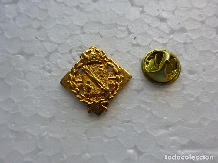 Sammlung von Pins: PIN RELIGIOSO SEMANA SANTA. JES&Uacute;S CAUTIVO ESCUDO DE LA HERMANDAD
