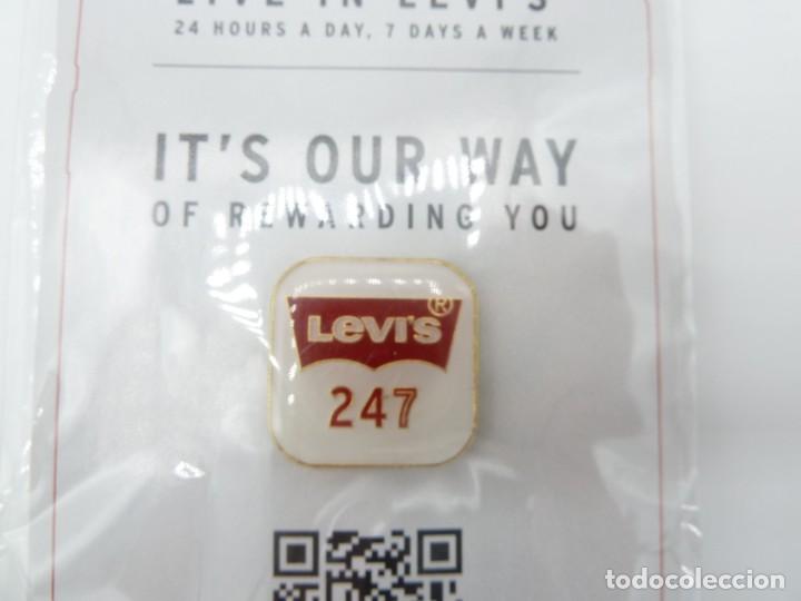 pin levi's 247 - Buy Antique and collectible pins on todocoleccion