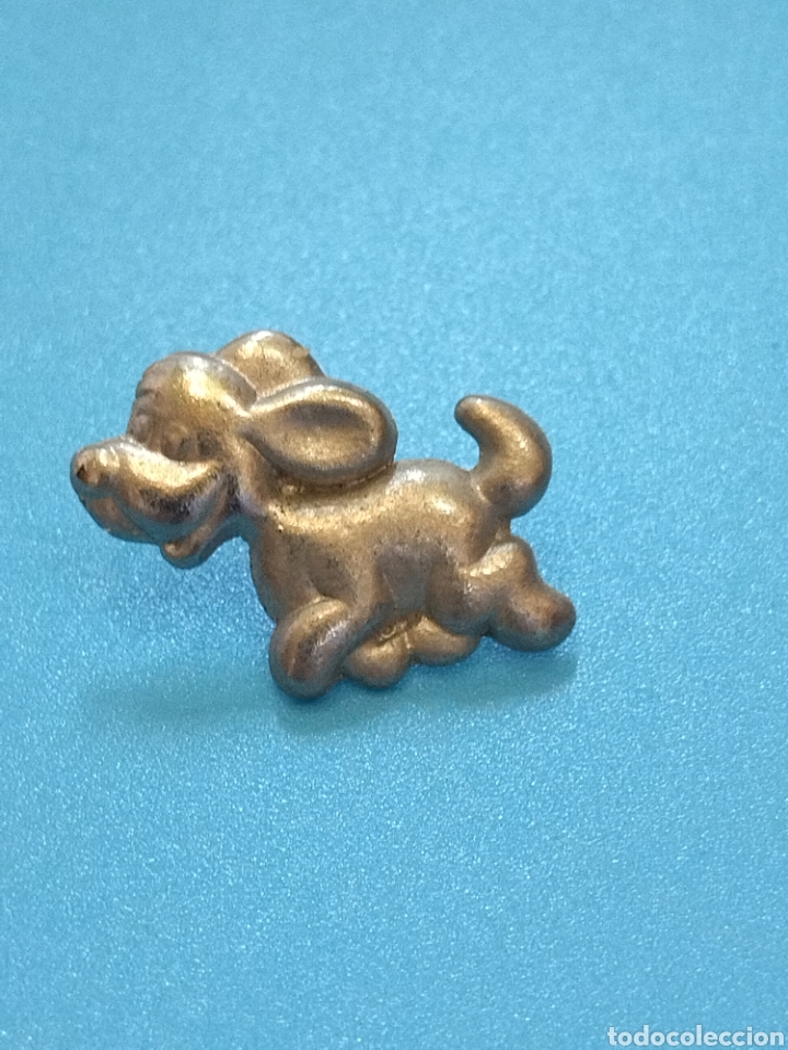 Pins de colecci&oacute;n: PIN UN PERRO - Foto 1