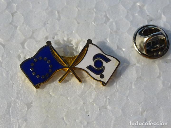 Pins e Spille di collezione: PIN DE TURISMO BANDERAS. BANDERA M&Uacute;LTIPLE. FRANCIA Y EMPRESA MARCA LOGO A DETERMINAR?