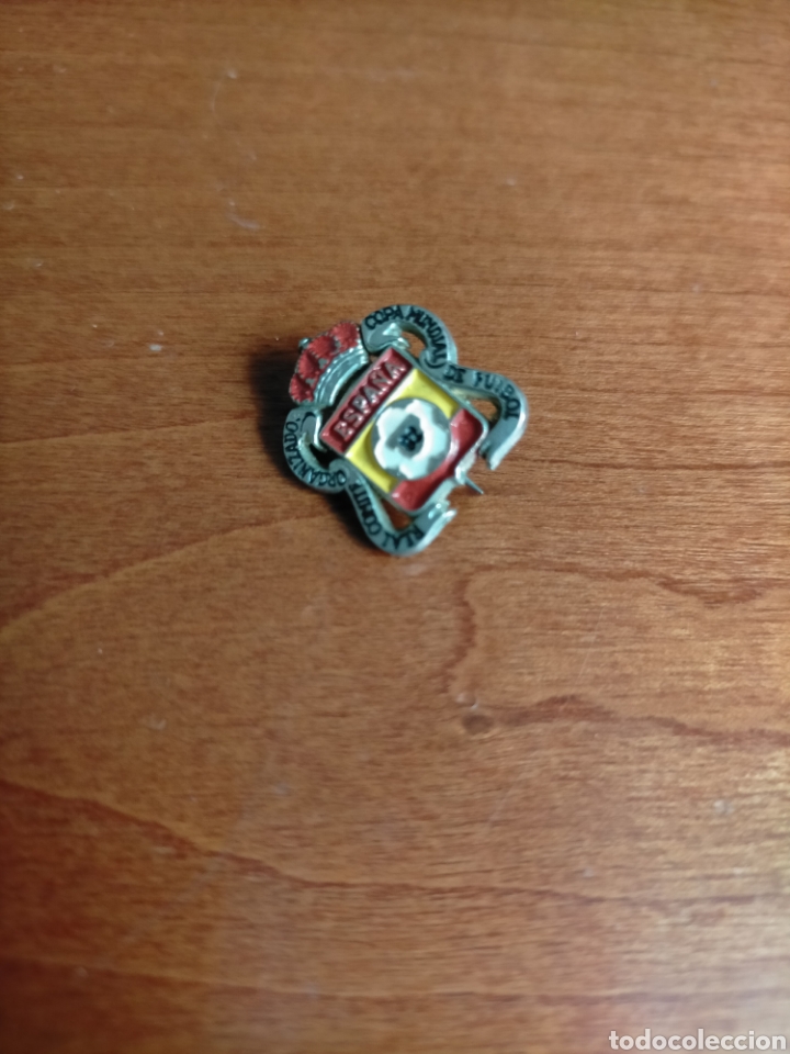 Pins de colecci&oacute;n: Pin REAL COMITE ORGANIZADOR COPA MUNDIAL DE FUTBOL 82 Espa&ntilde;a 1982