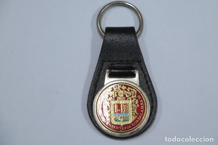 Pin's de collection: LLAVERO. RGTO INFANTERIA GUADALAJARA N 20